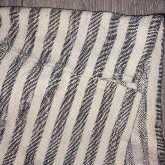 ANTHROPOLOGIE t.la relaxed fit shorts - Picture 5 of 6